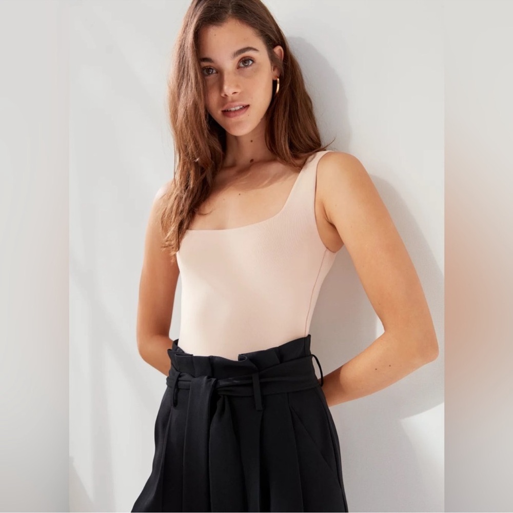 Aritzia Contour Bodysuit in Blush Pink